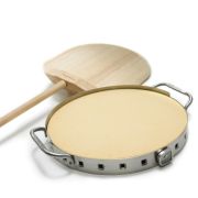 Камень для пиццы d-33см Broil King с держателем из нерж. стали в наборе с деревянной лопаткой